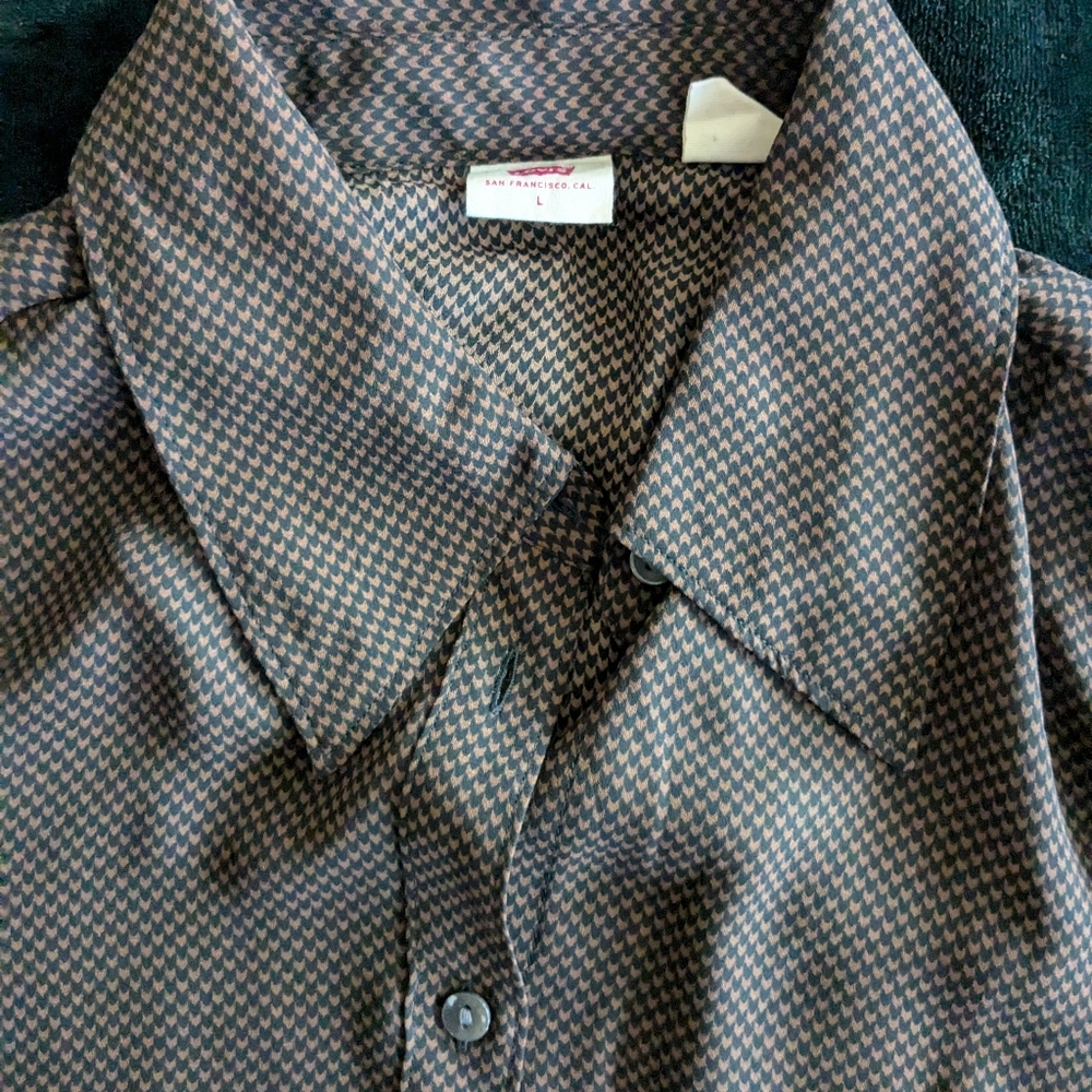 Levi's blouse